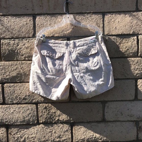 Tyte Beige shorts - Picture 3 of 4